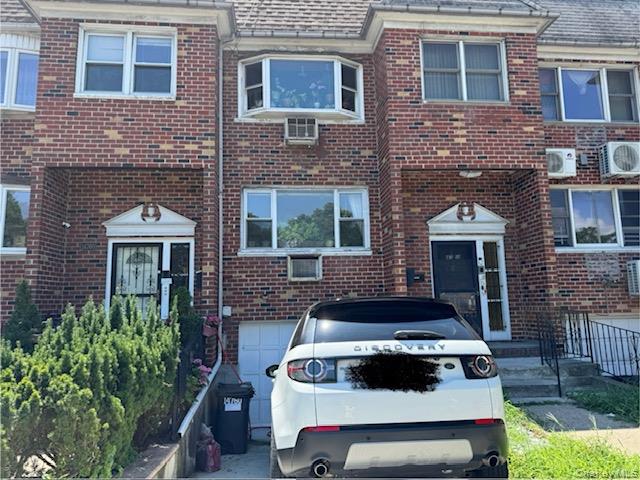 14760 Grand Central Parkway – For Sale