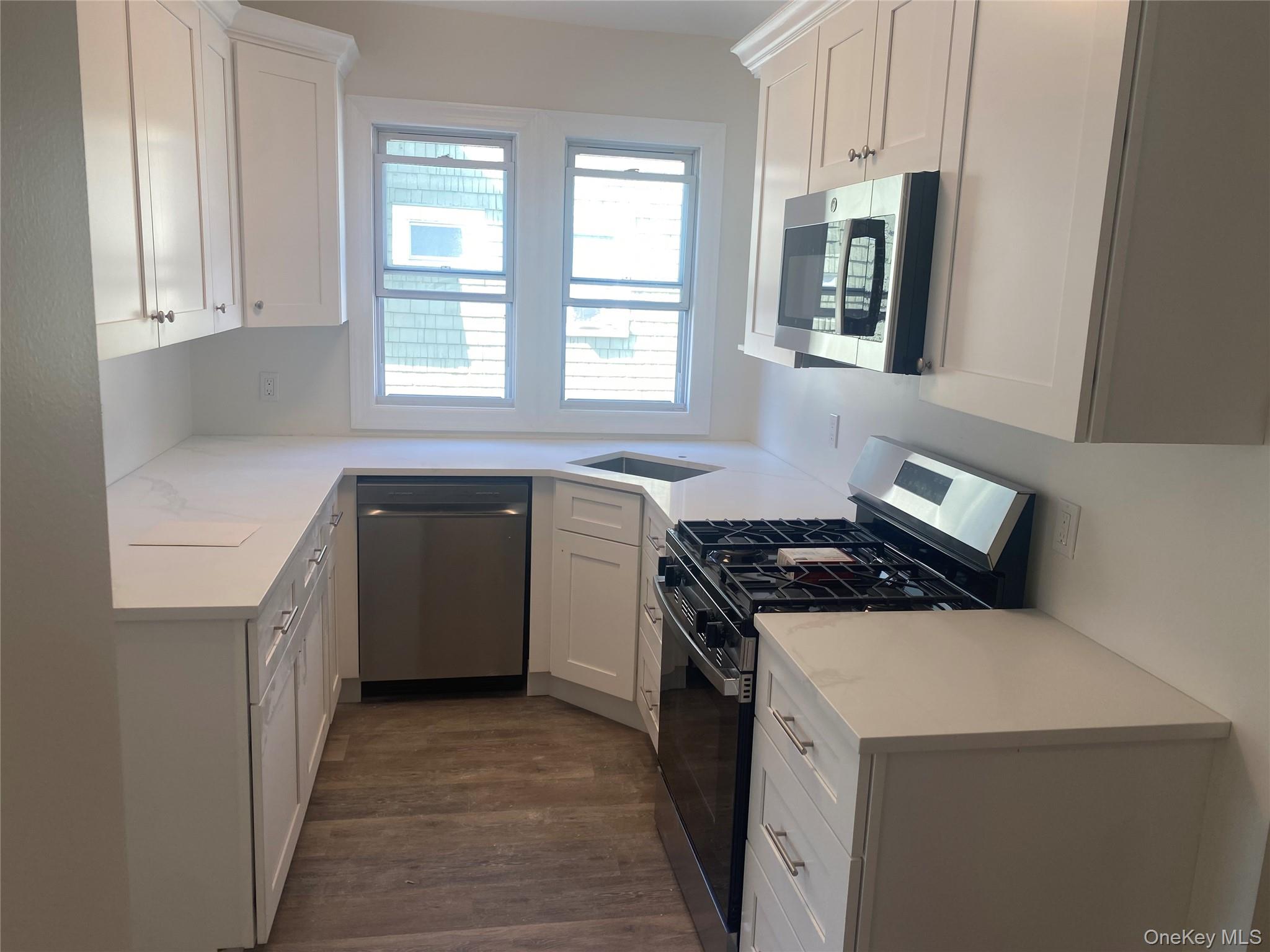 1 Park Avenue, Unit # 2 photo 5