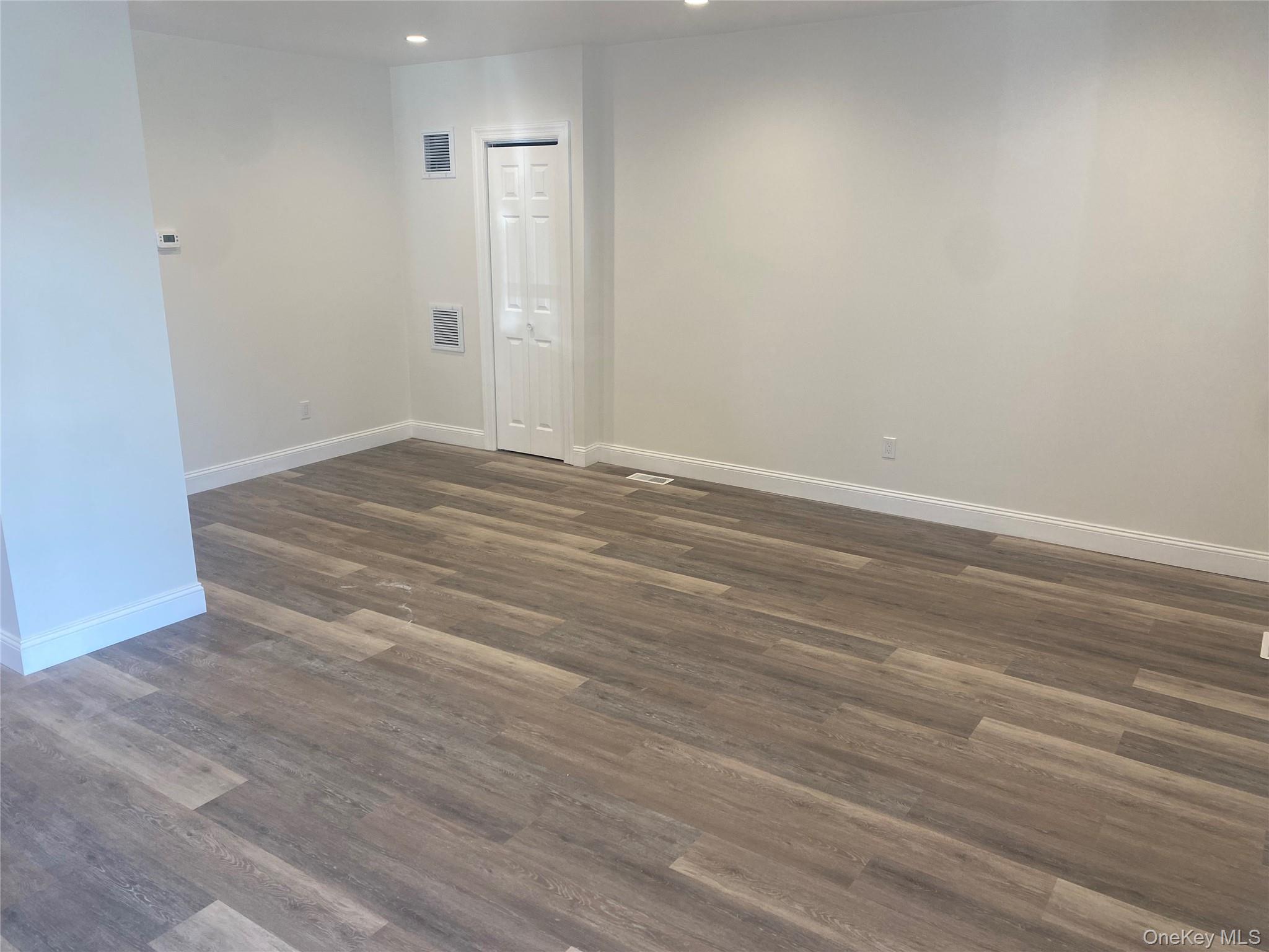 1 Park Avenue, Unit # 2 photo 4