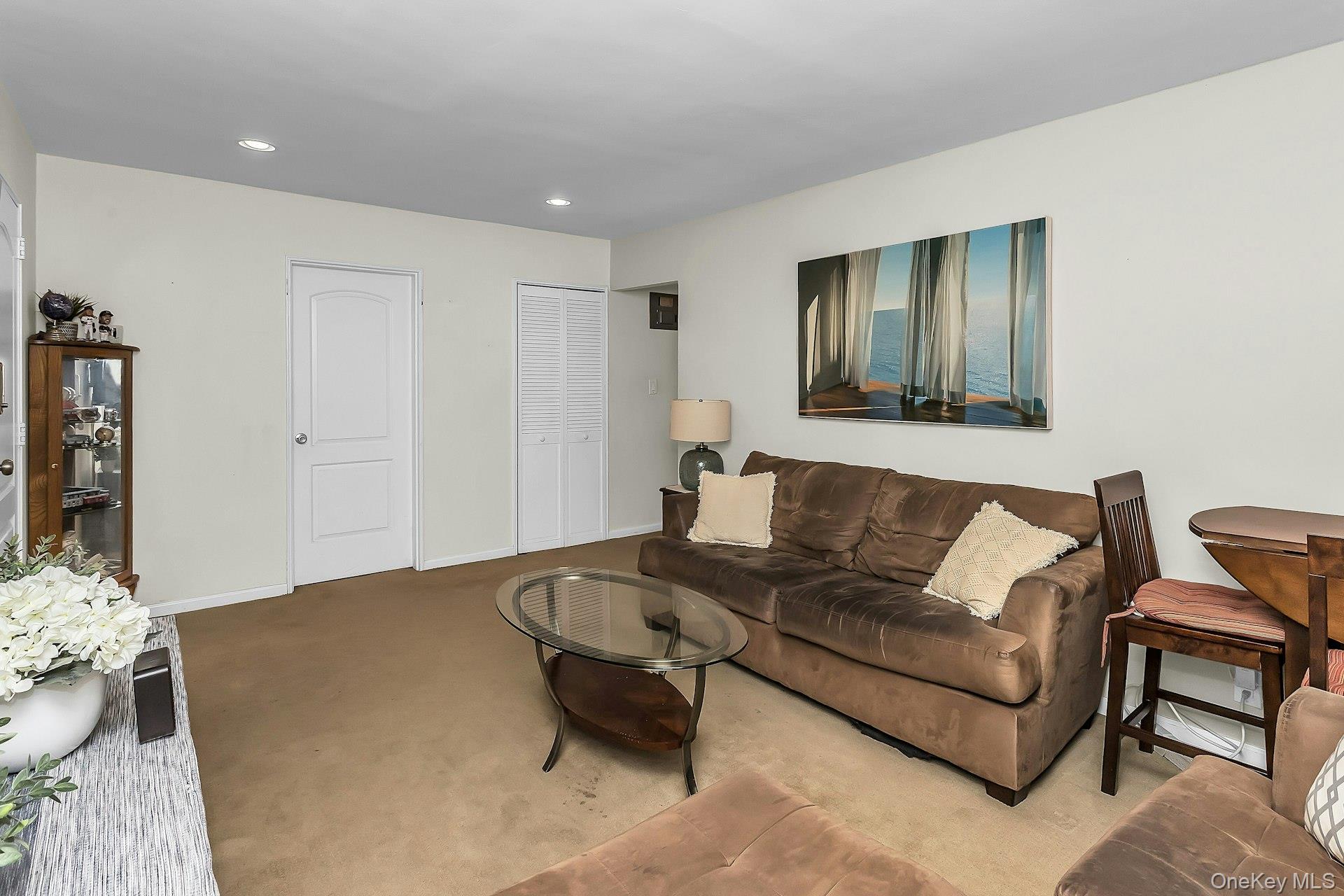 244-25 57th Drive, Unit G6 Upper photo 7