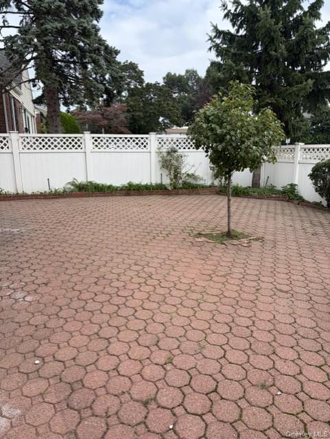 987 Center Drive – For Rent photo 13