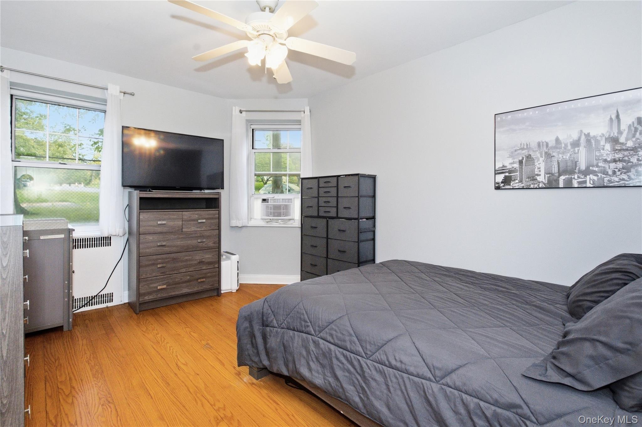 50 N Broadway, Unit 1J photo 10