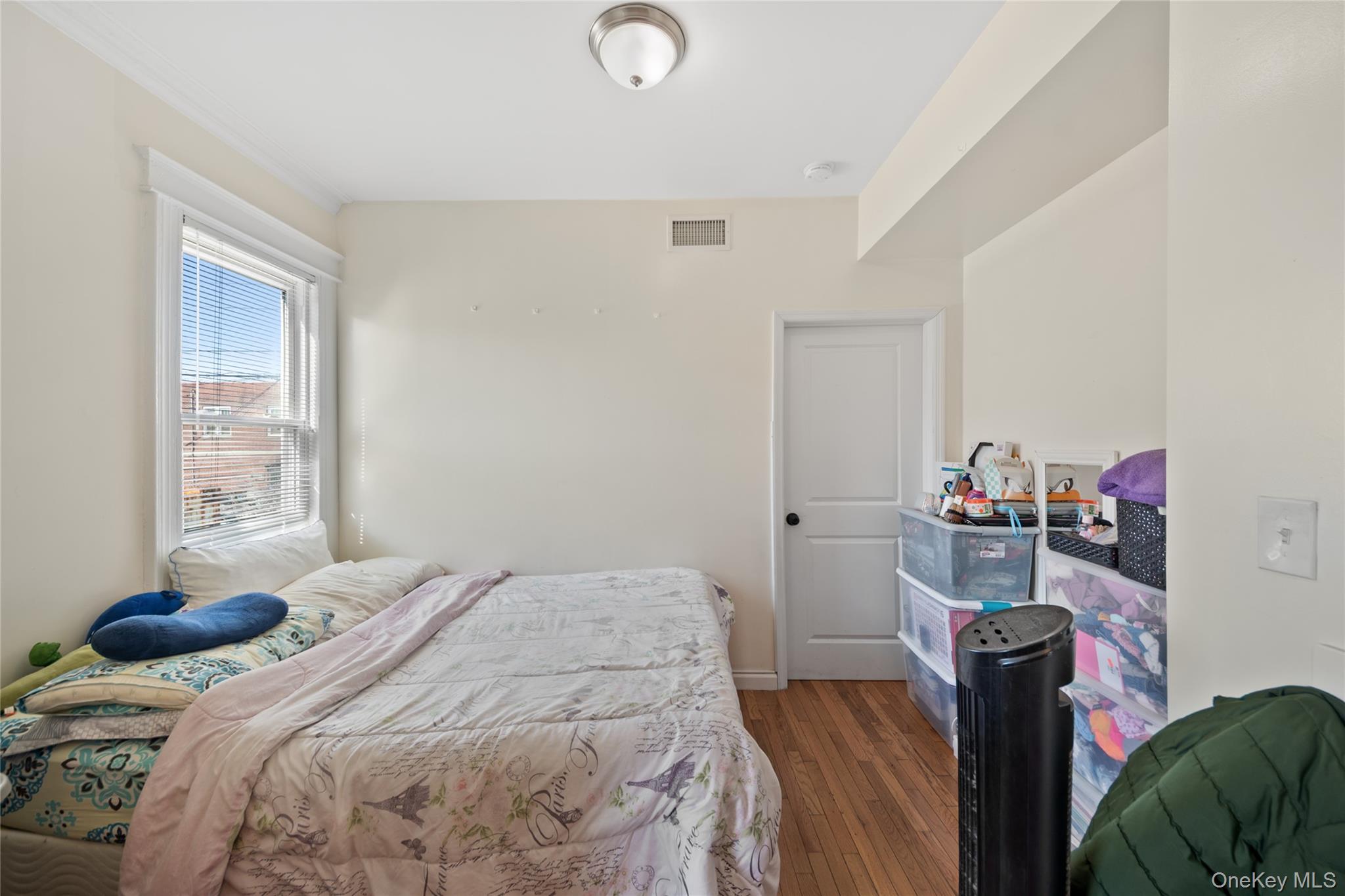 2710 Lurting Avenue – For Sale photo 24