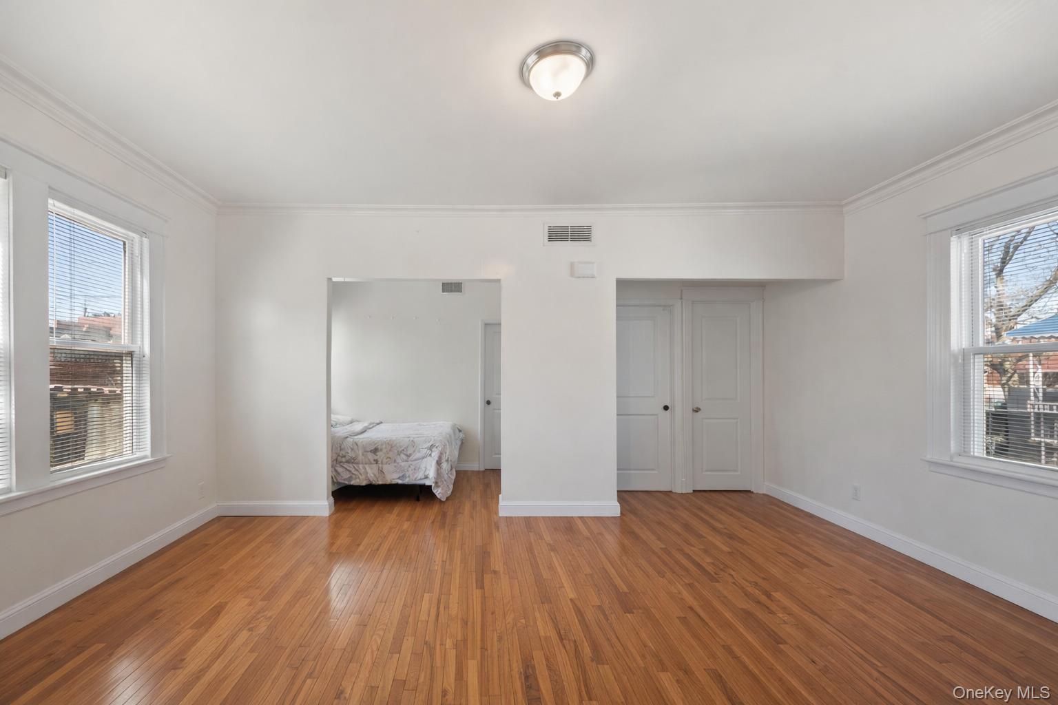 2710 Lurting Avenue – For Sale photo 11