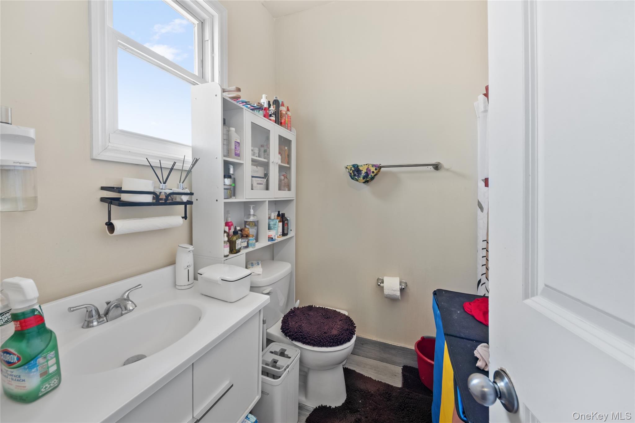 2710 Lurting Avenue – For Sale photo 29