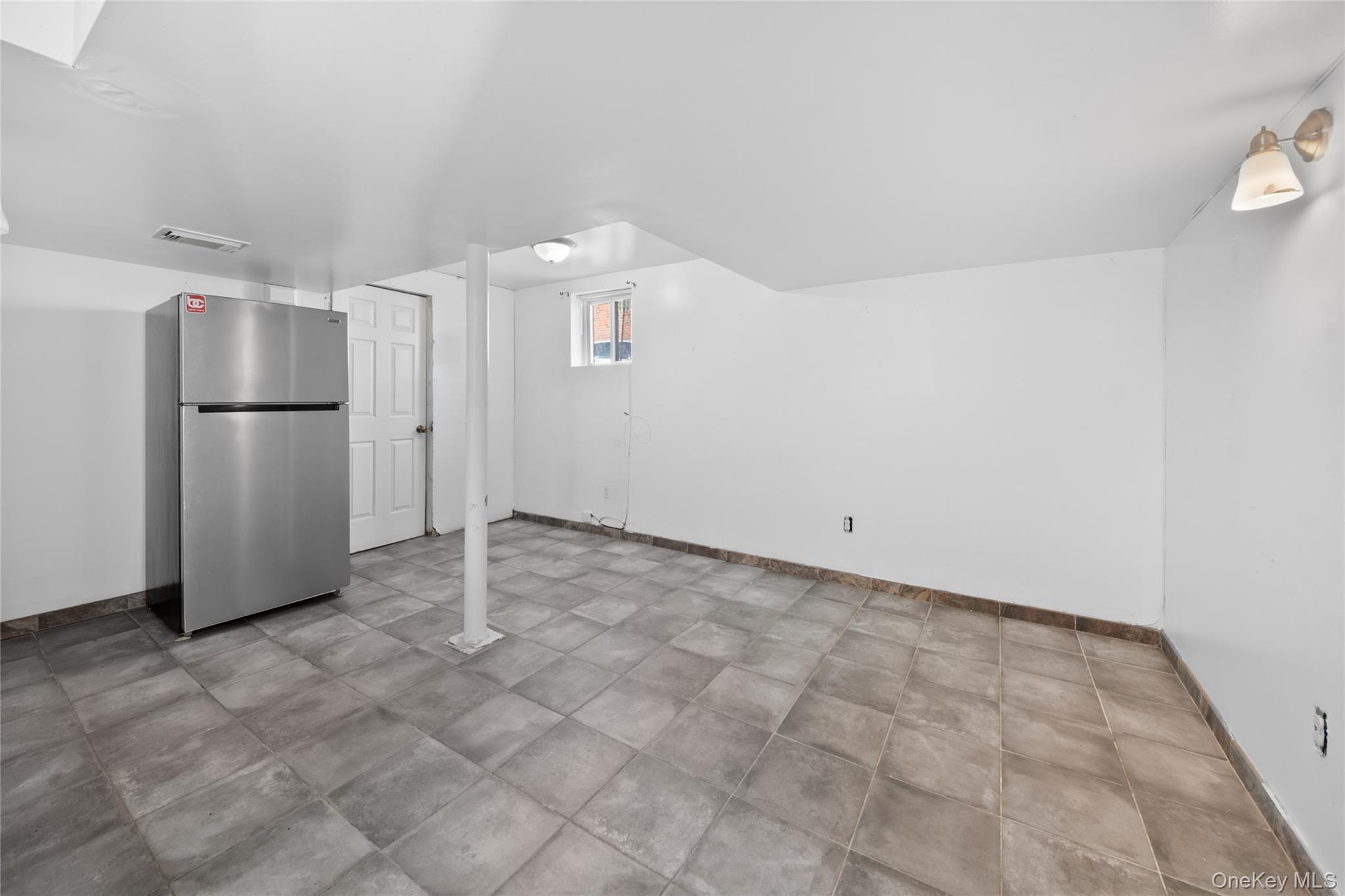 2710 Lurting Avenue – For Sale photo 14