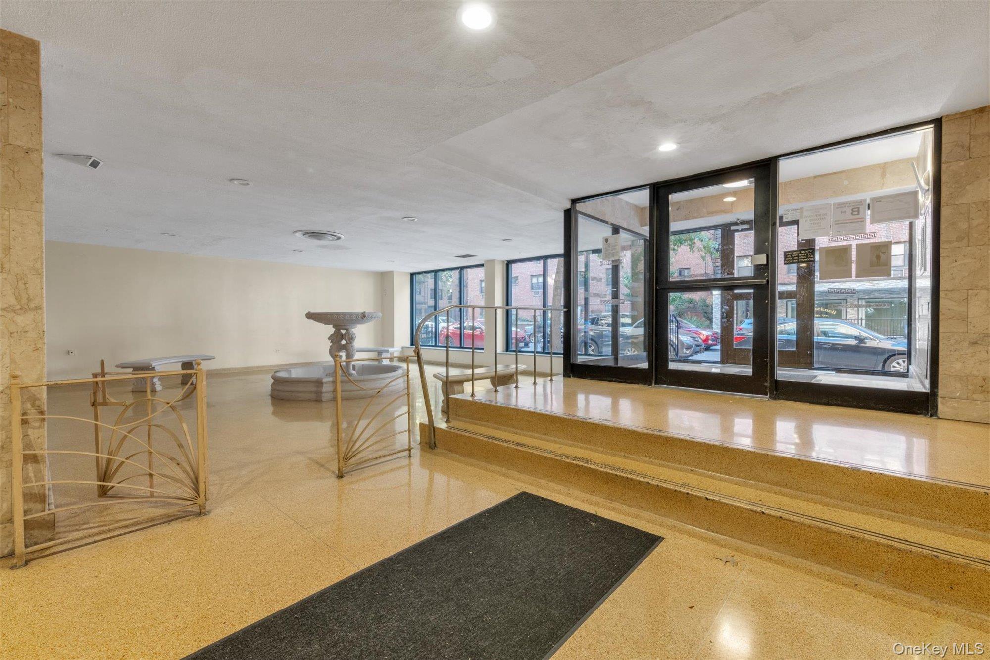 99-05 59Ave, Unit 6B photo 15