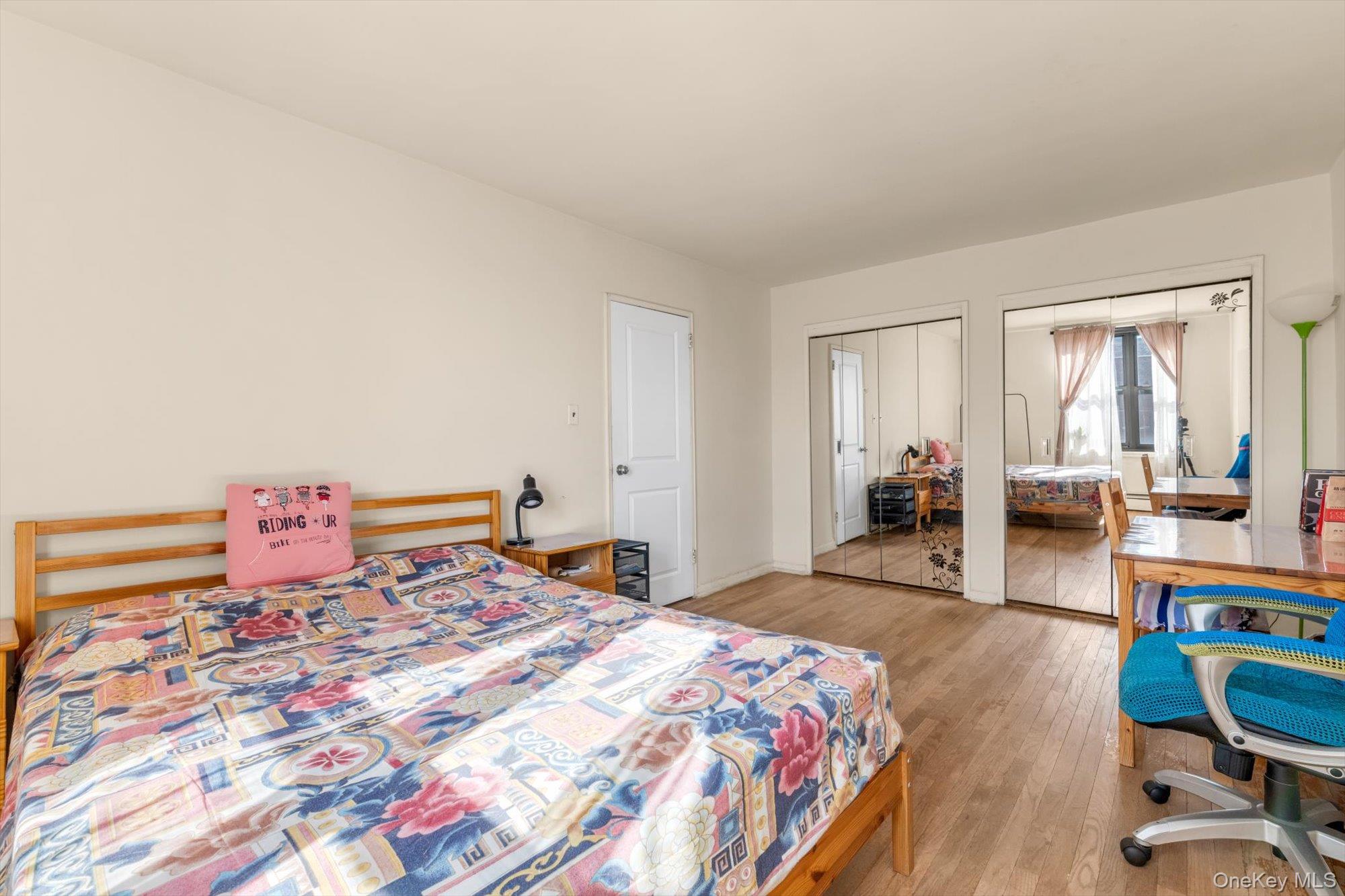 99-05 59Ave, Unit 6B photo 13