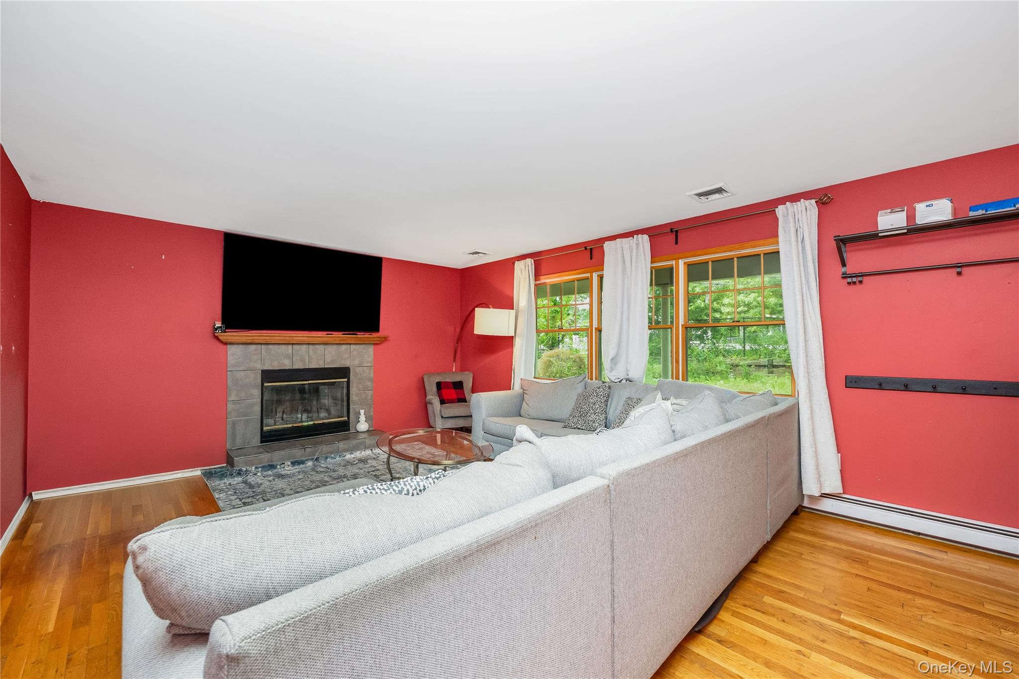 12 Garden Road – For Sale photo 5