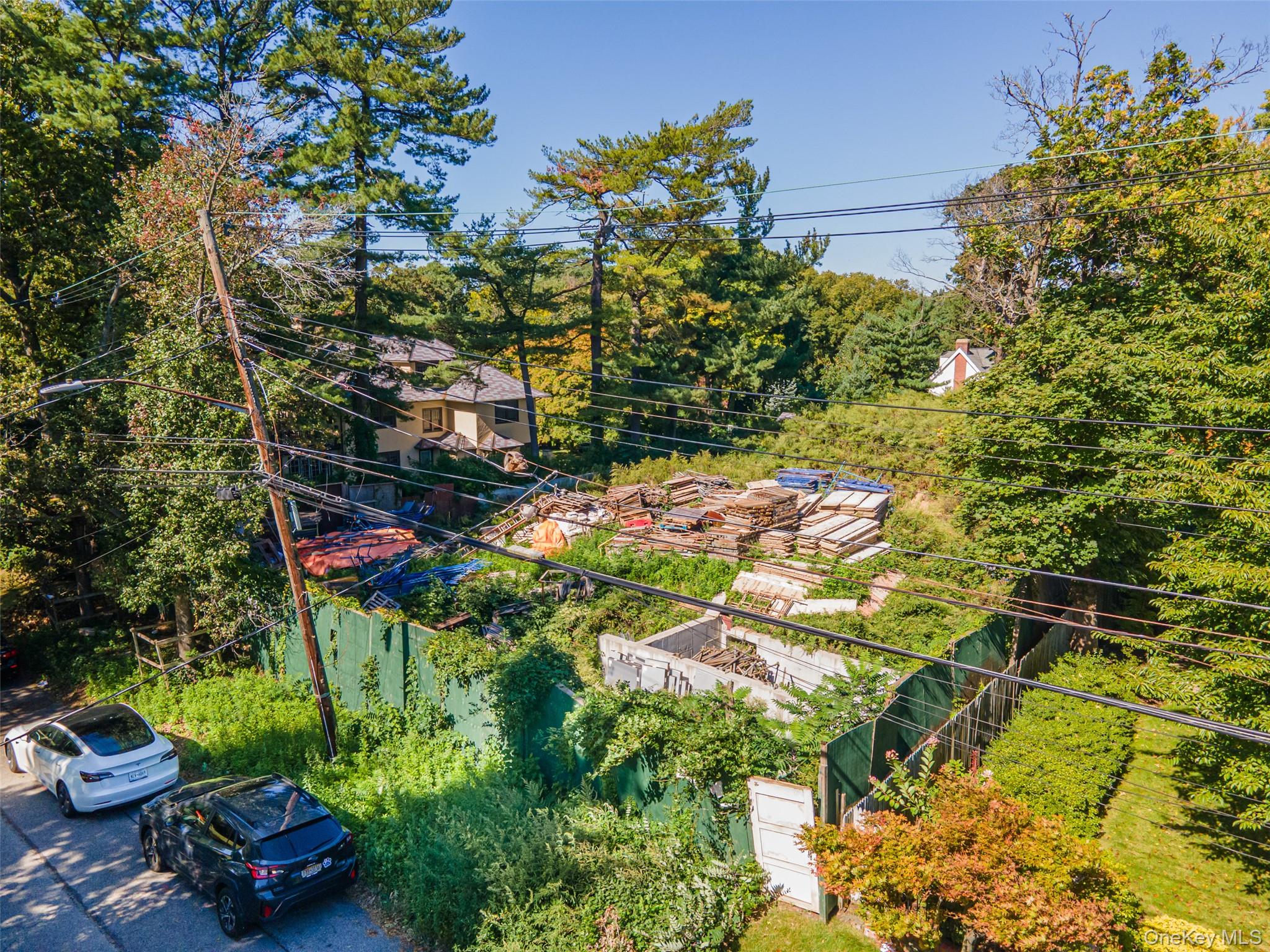 240-17 Poplar Street – For Sale photo 4