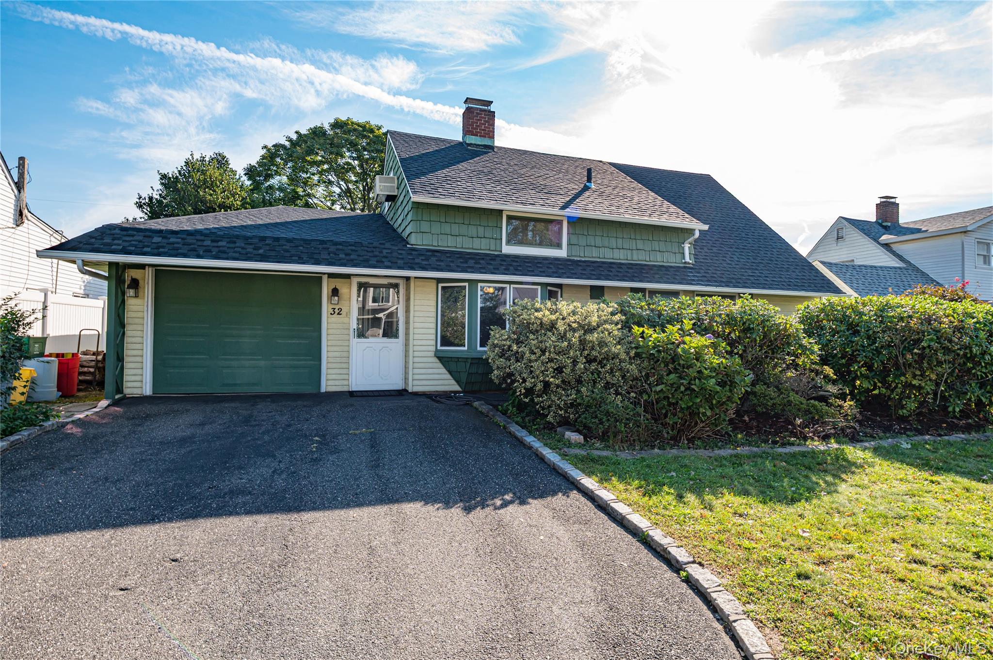 32 Swing Lane – For Sale photo 2