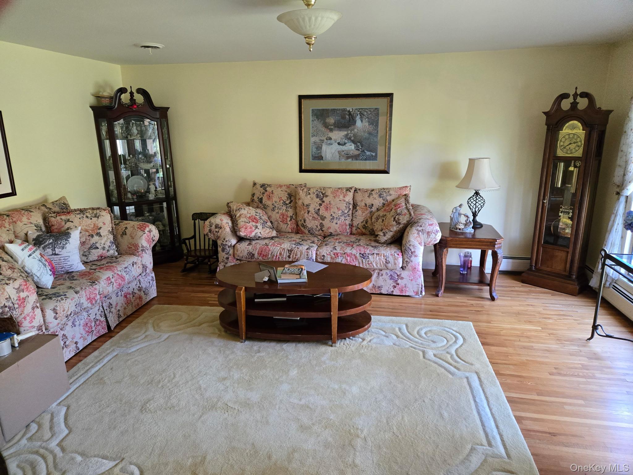 203 Wanamaker Lane – For Sale photo 5