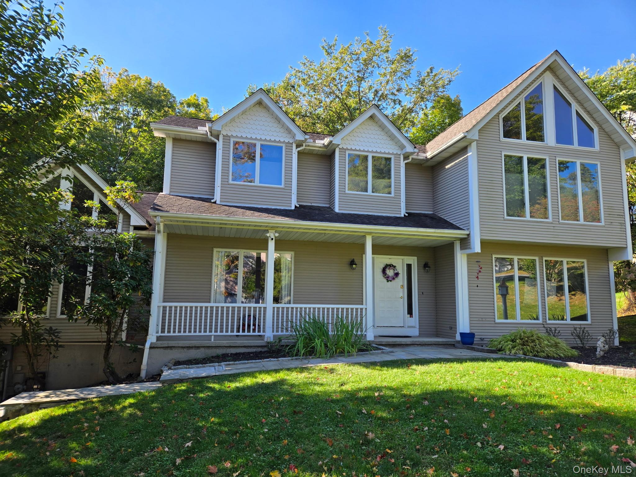 203 Wanamaker Lane – For Sale photo 2