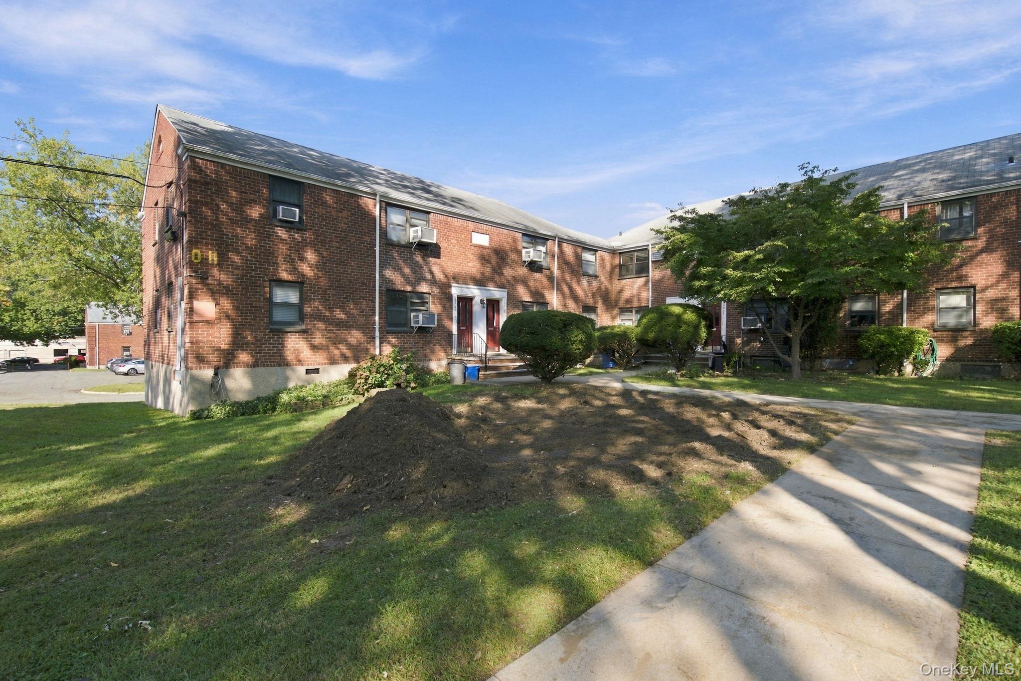 199-27 22 Ave, Unit 1-255 photo 2