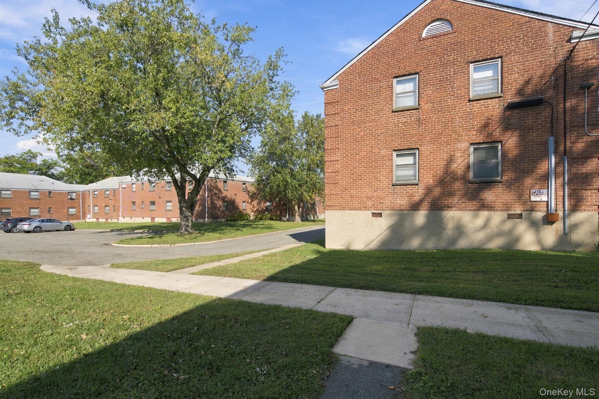 199-27 22 Ave, Unit 1-255 photo 18