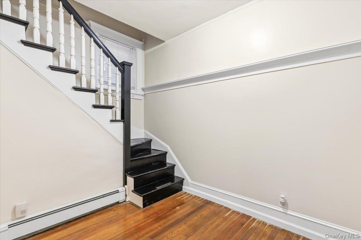 204 Voss Avenue – For Sale photo 11