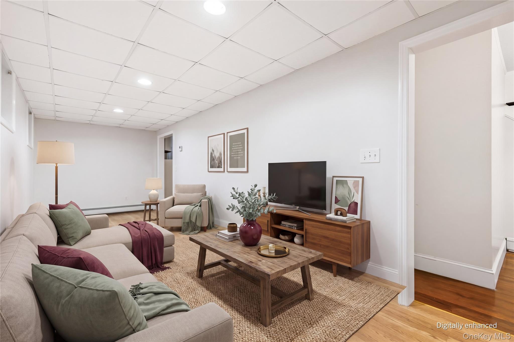 204 Voss Avenue – For Sale photo 7