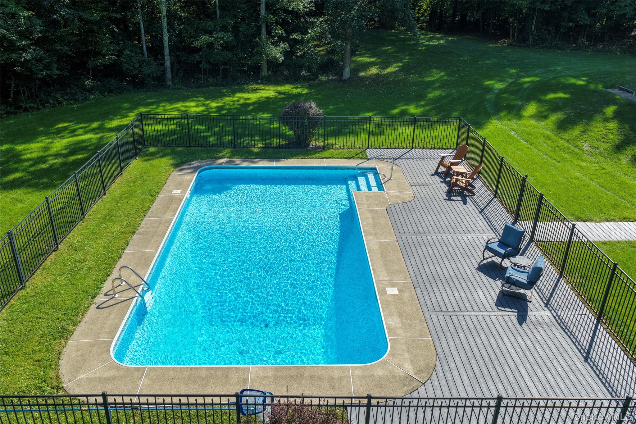 40 Half Moon Drive – For Sale photo 44