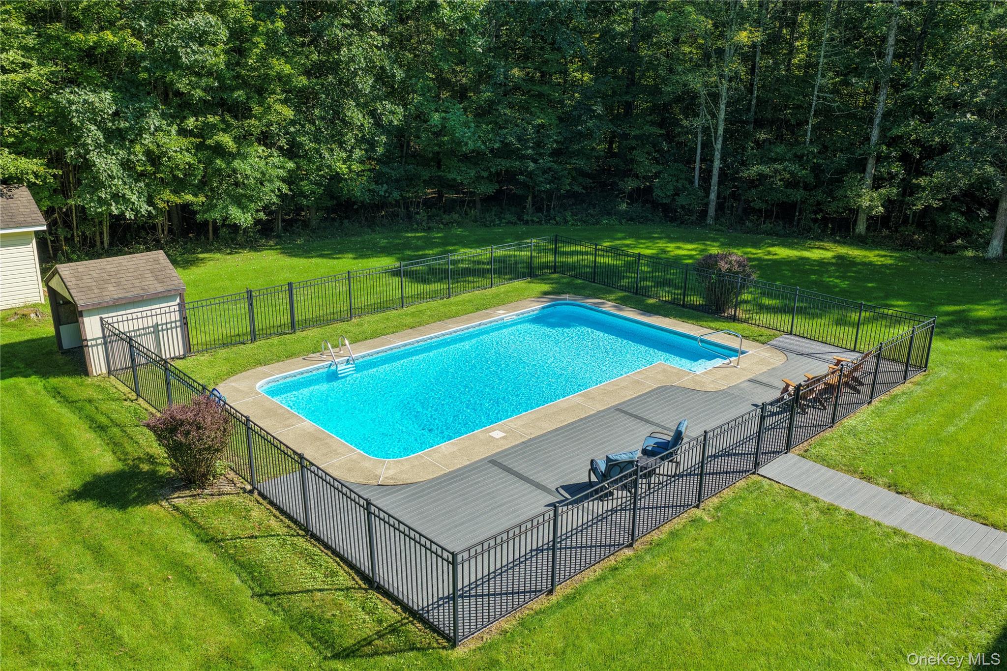 40 Half Moon Drive – For Sale photo 49