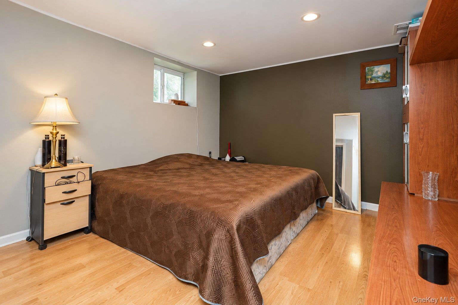 230 Lindenwood Road – For Sale photo 17