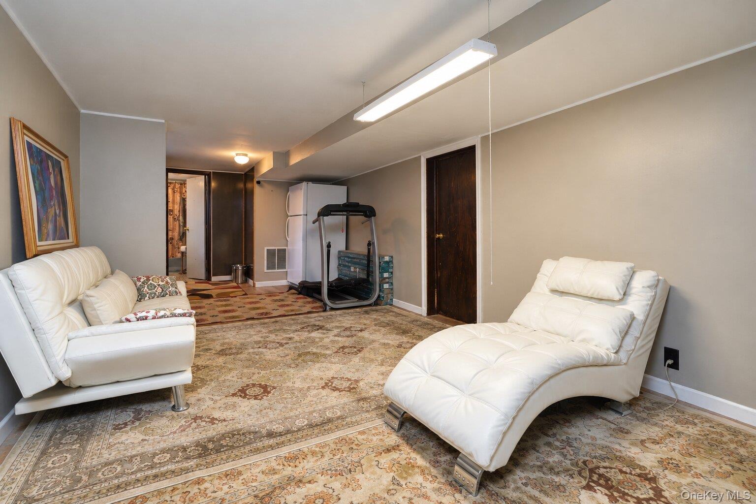 230 Lindenwood Road – For Sale photo 26