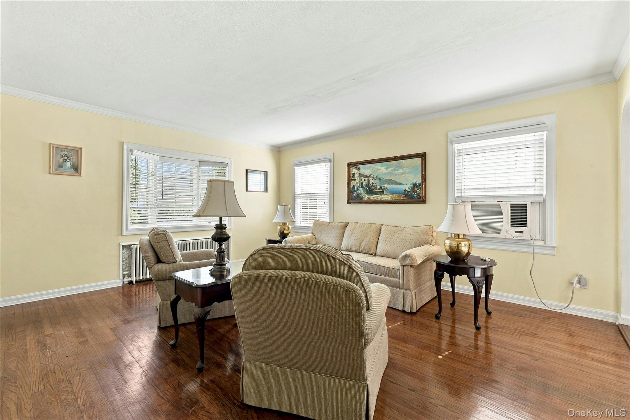 53 Greenway W – For Sale photo 5