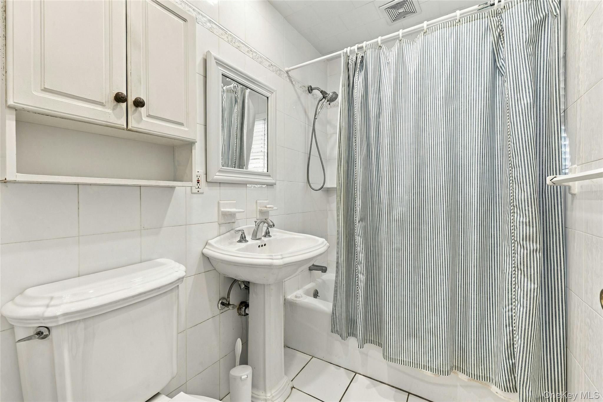 53 Greenway W – For Sale photo 17