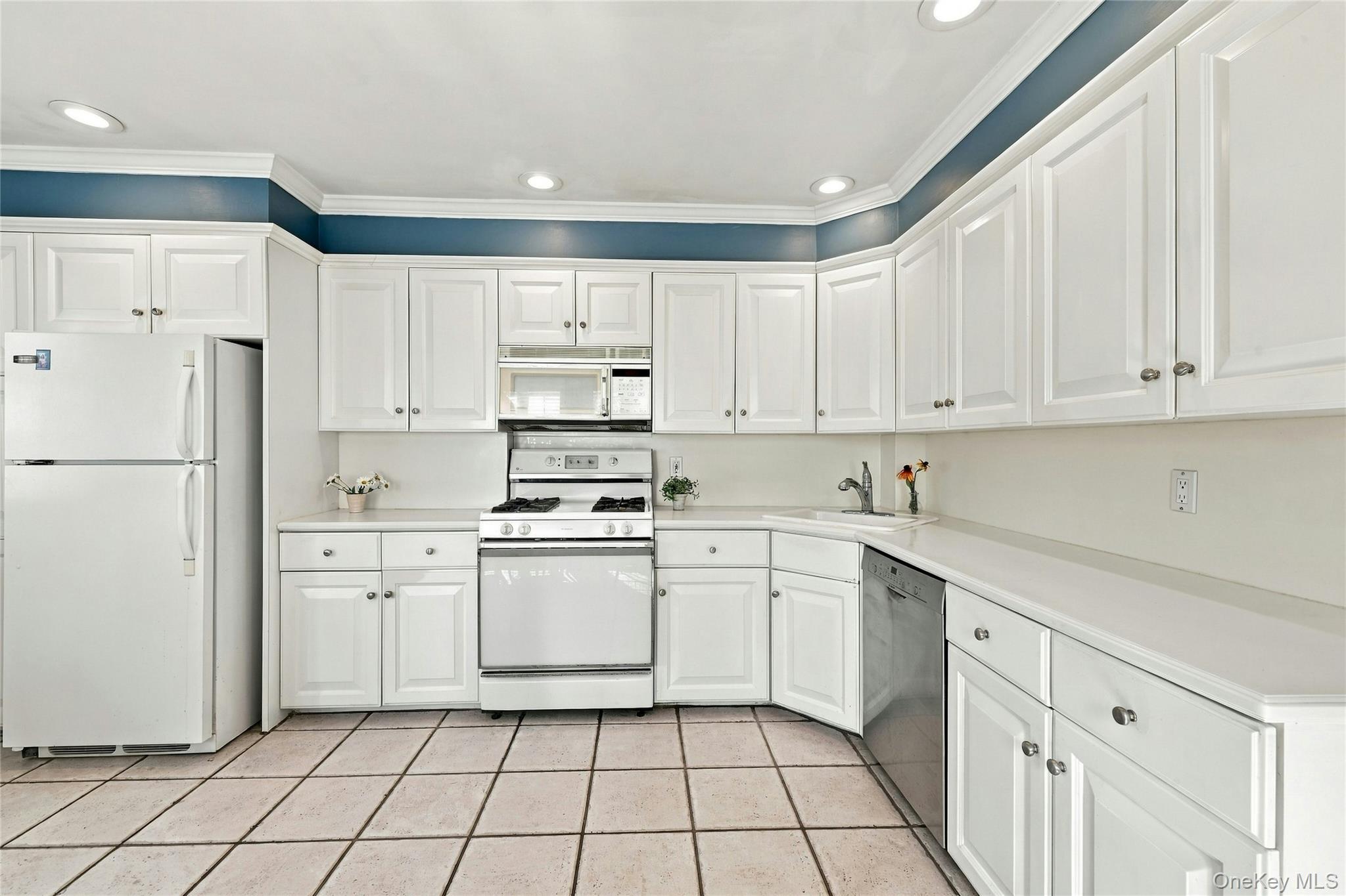 53 Greenway W – For Sale photo 9