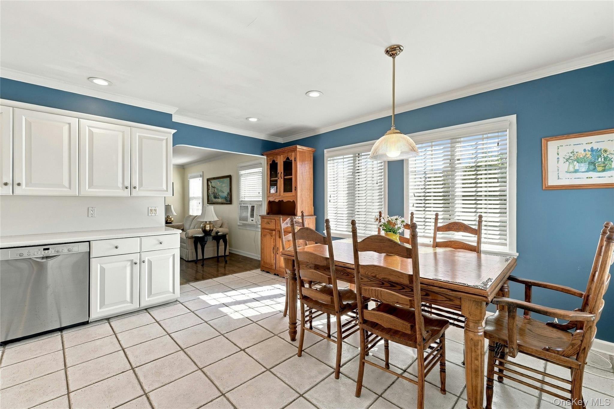 53 Greenway W – For Sale photo 12