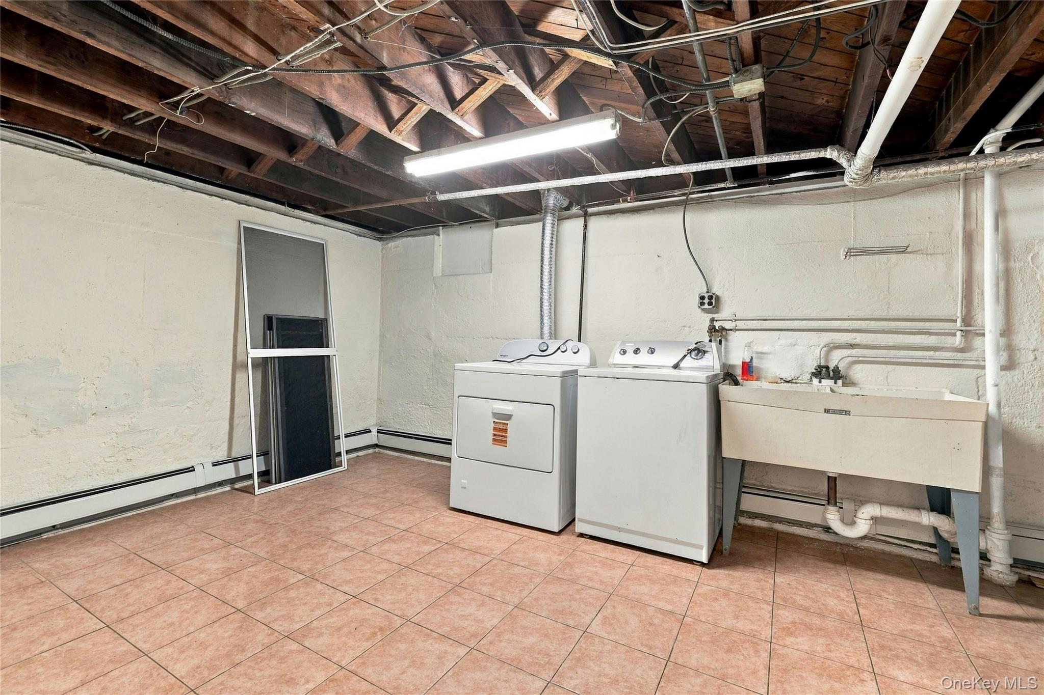 53 Greenway W – For Sale photo 19