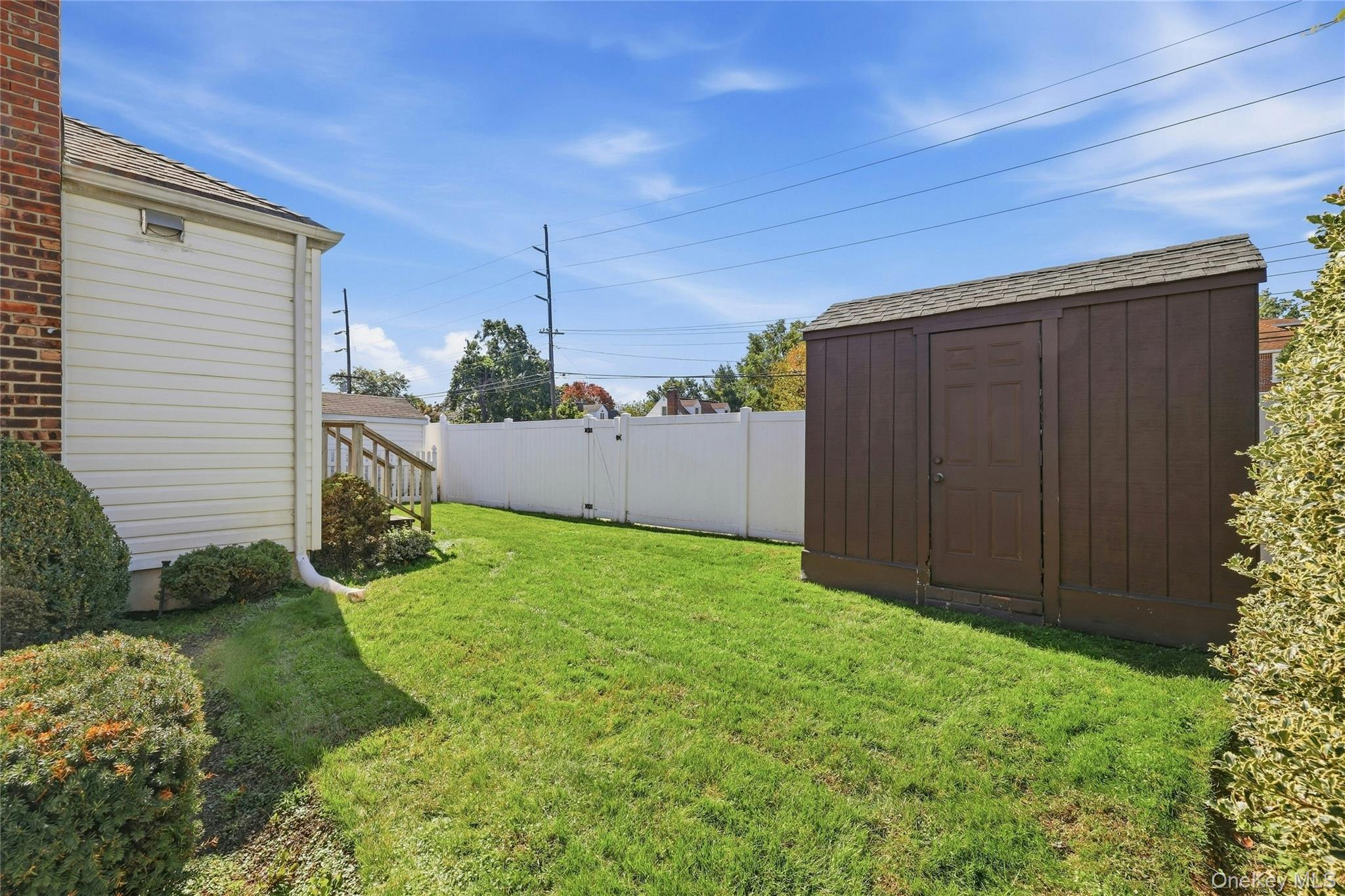 53 Greenway W – For Sale photo 25