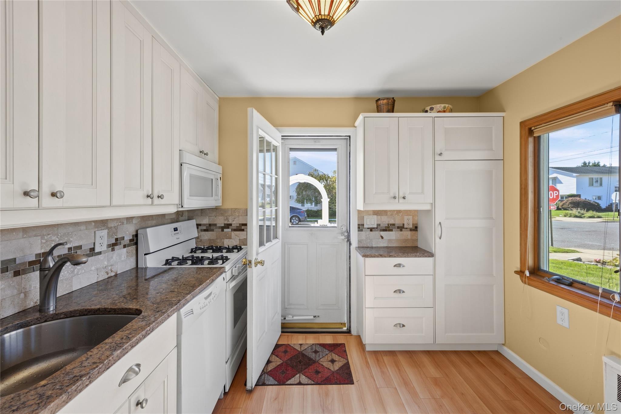 271 Forest Avenue – For Sale photo 12