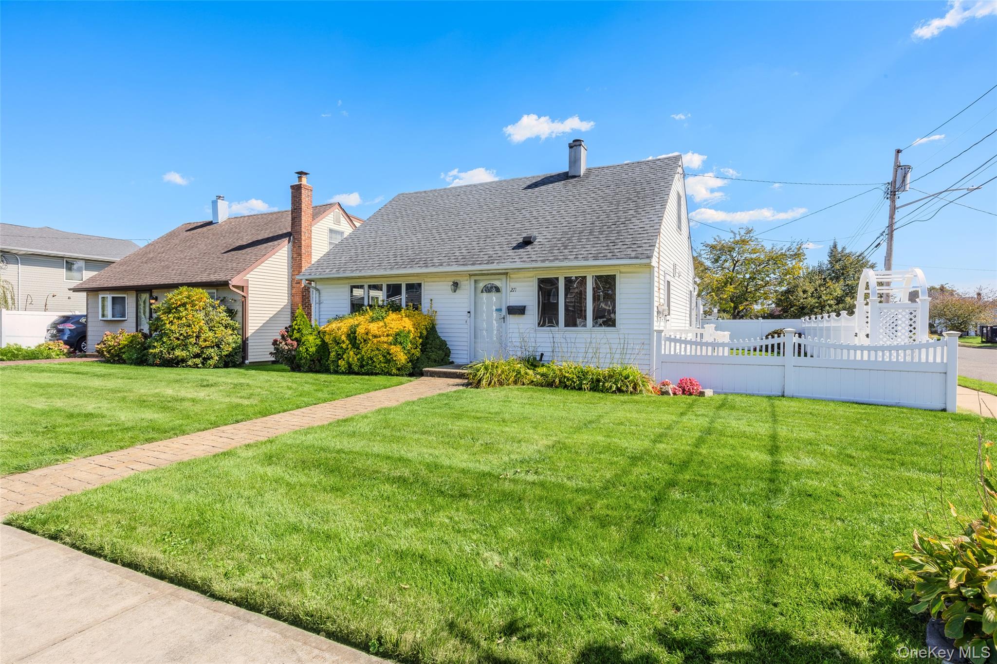 271 Forest Avenue – For Sale photo 4