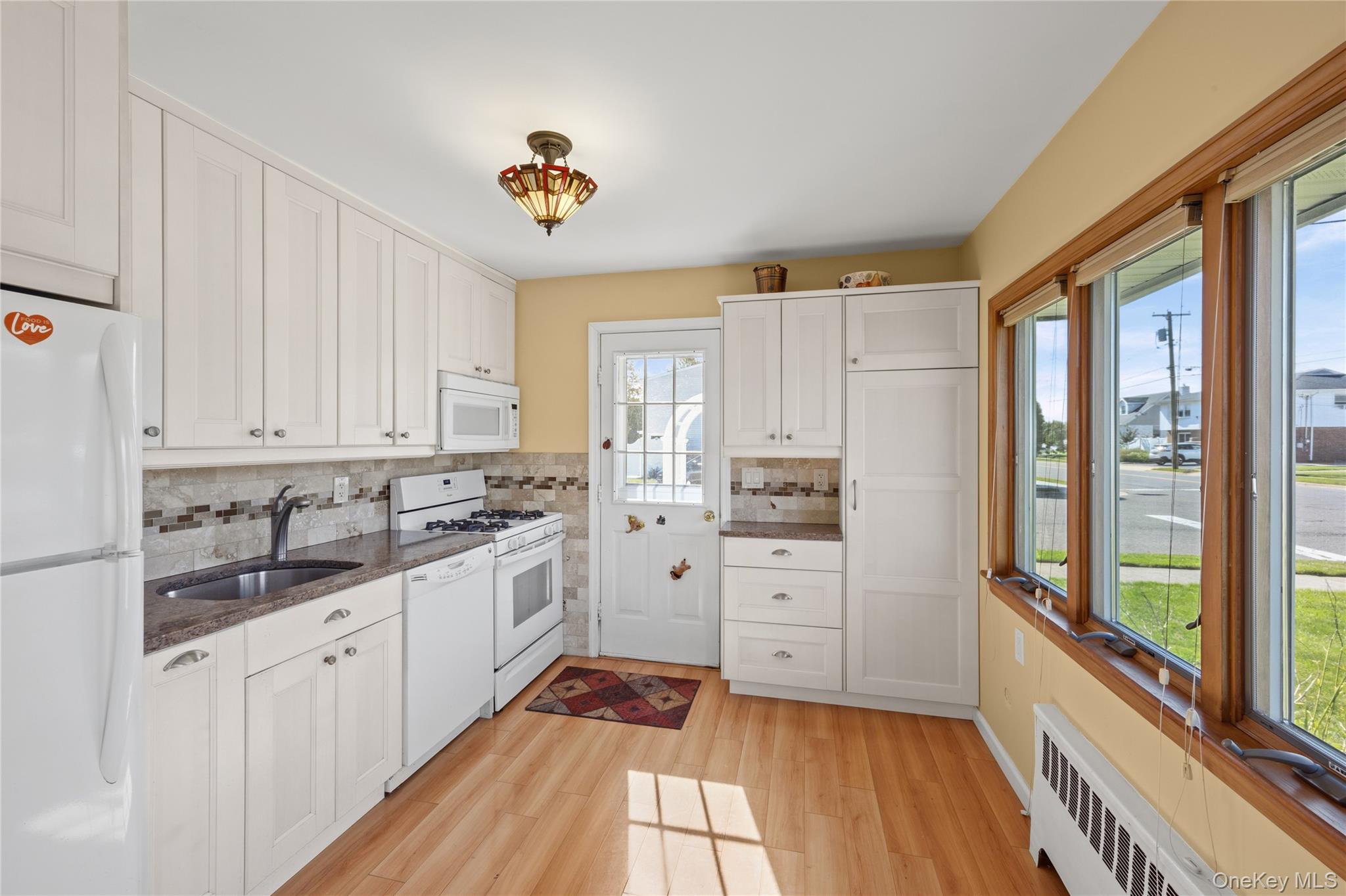 271 Forest Avenue – For Sale photo 8