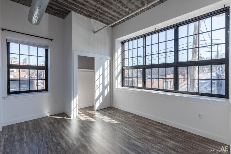 121 Westmoreland Avenue, Unit 310 photo 5