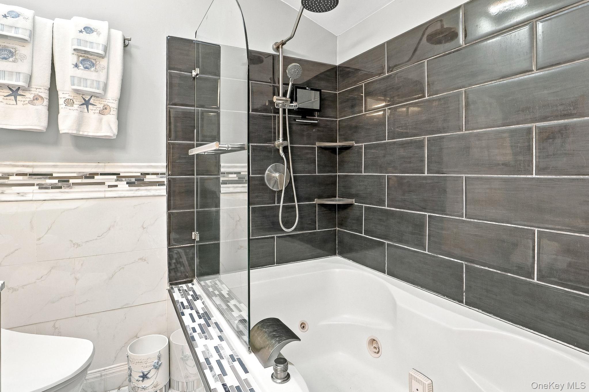 48 MacFarlane Road – For Sale photo 25