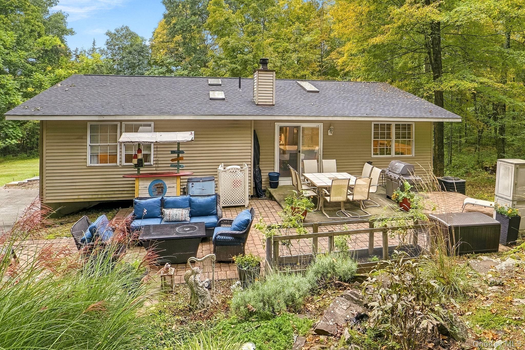 48 MacFarlane Road – For Sale photo 35