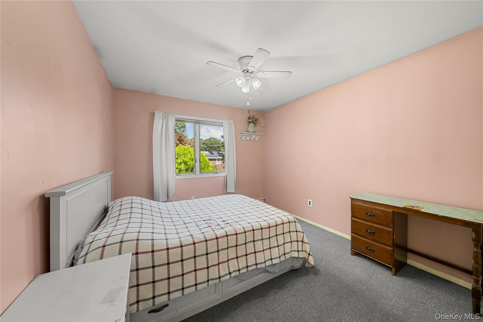 14 Mineola Street – For Sale photo 18