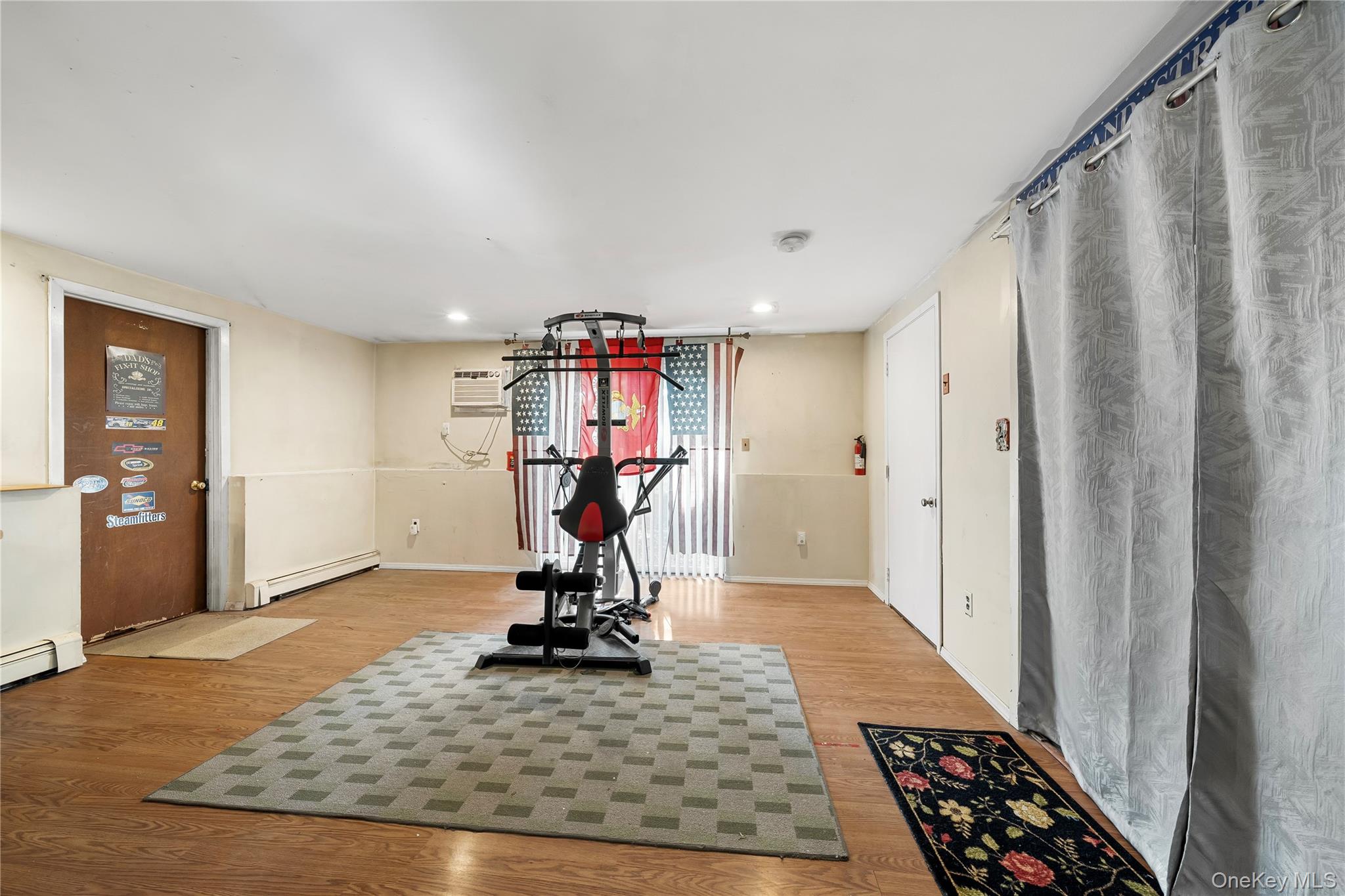 14 Mineola Street – For Sale photo 23
