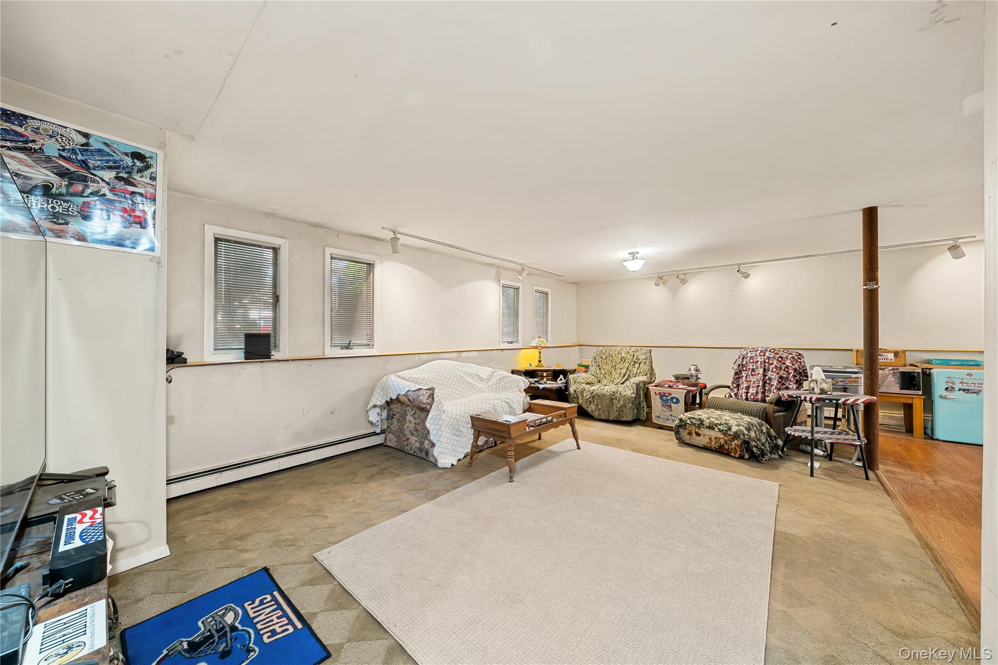 14 Mineola Street – For Sale photo 22
