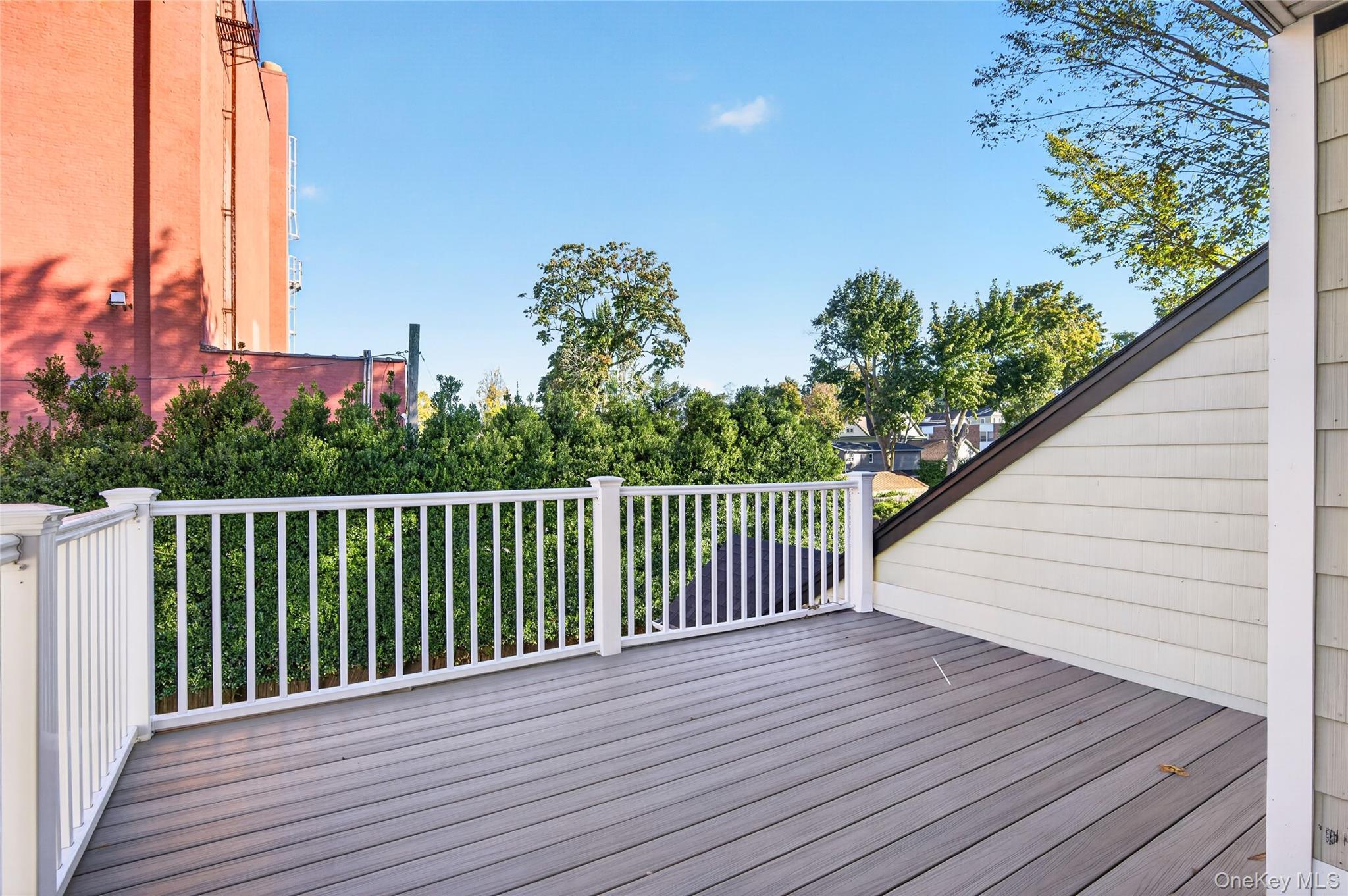 9 E Carver Street – For Rent photo 12