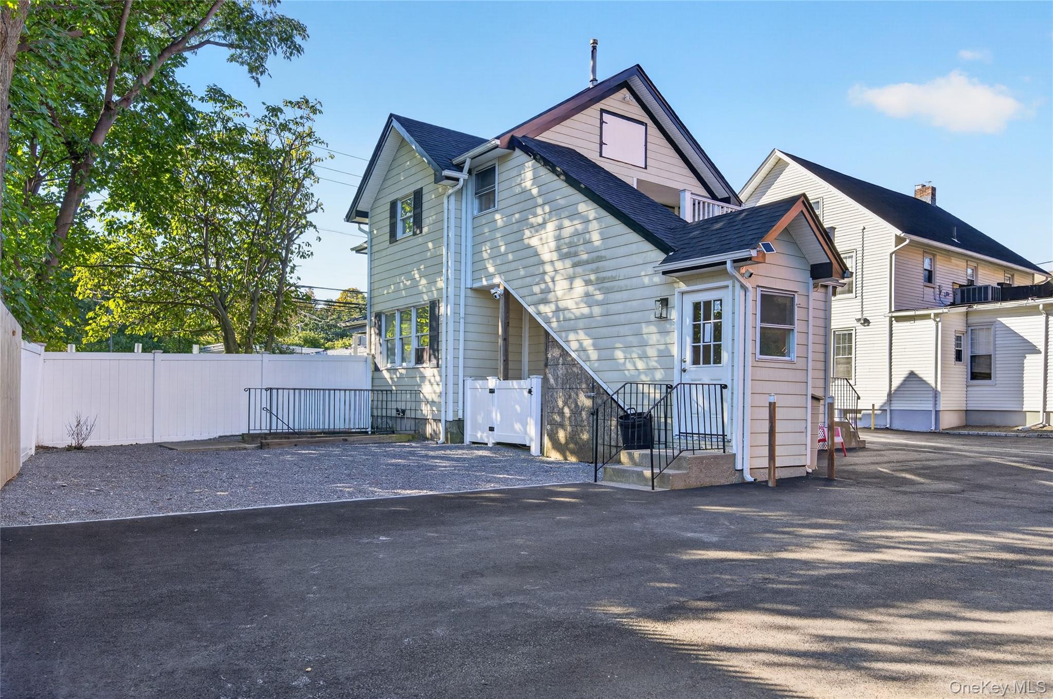 9 E Carver Street – For Rent photo 14