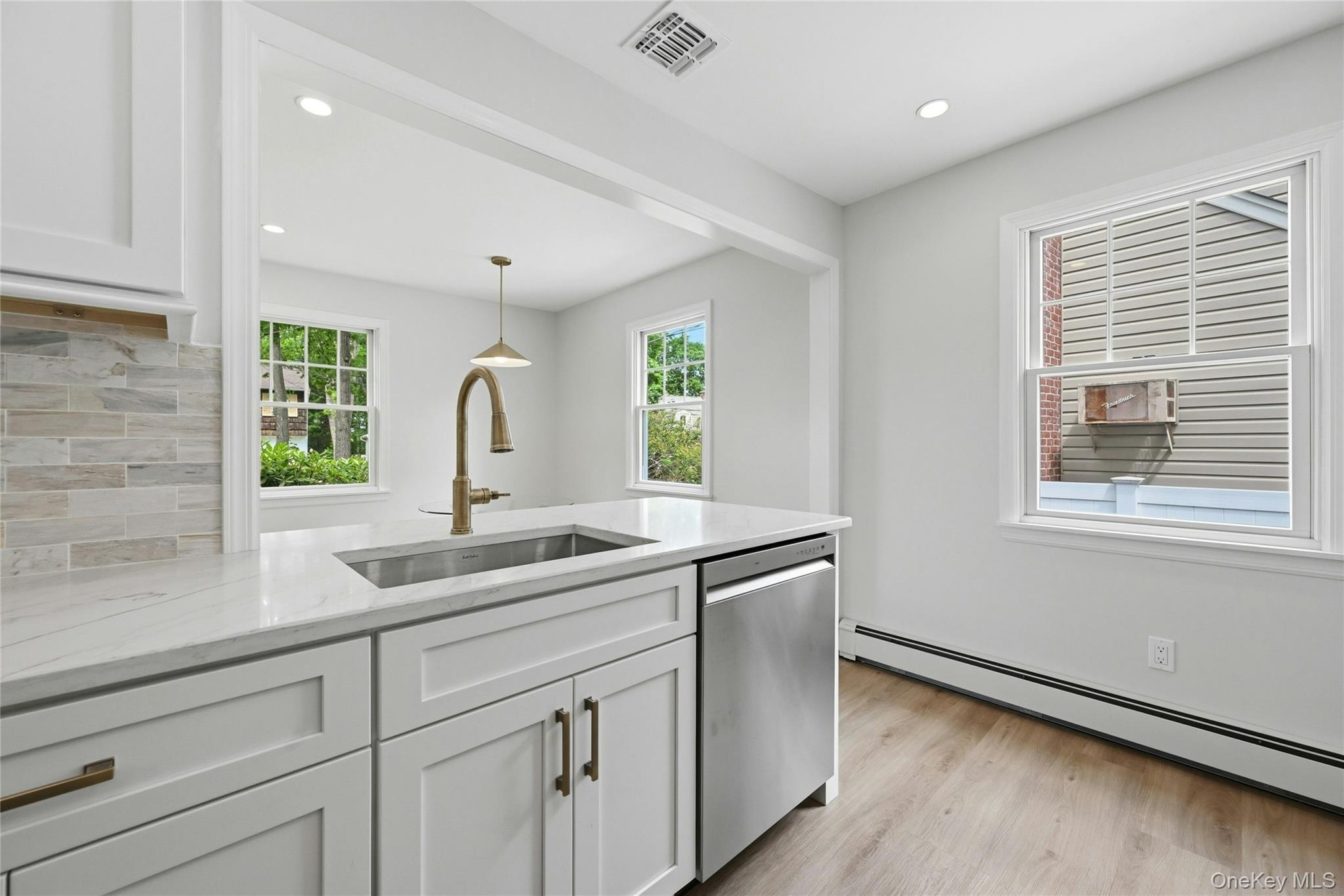 192 Iceland Drive – For Rent photo 8