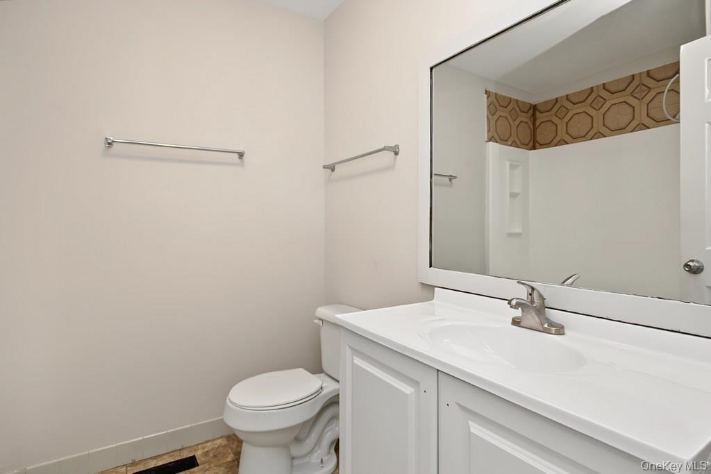 13 Jimal Drive – For Sale photo 23
