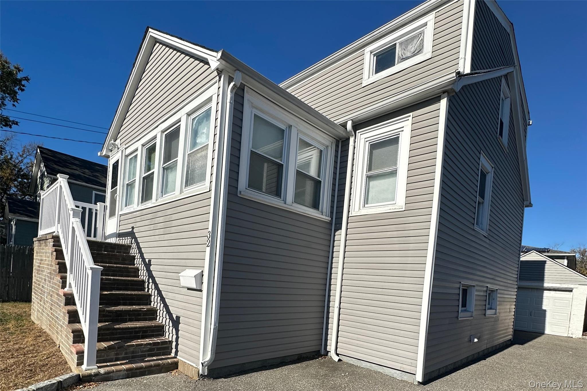 32 McKinley Avenue – For Rent photo 3