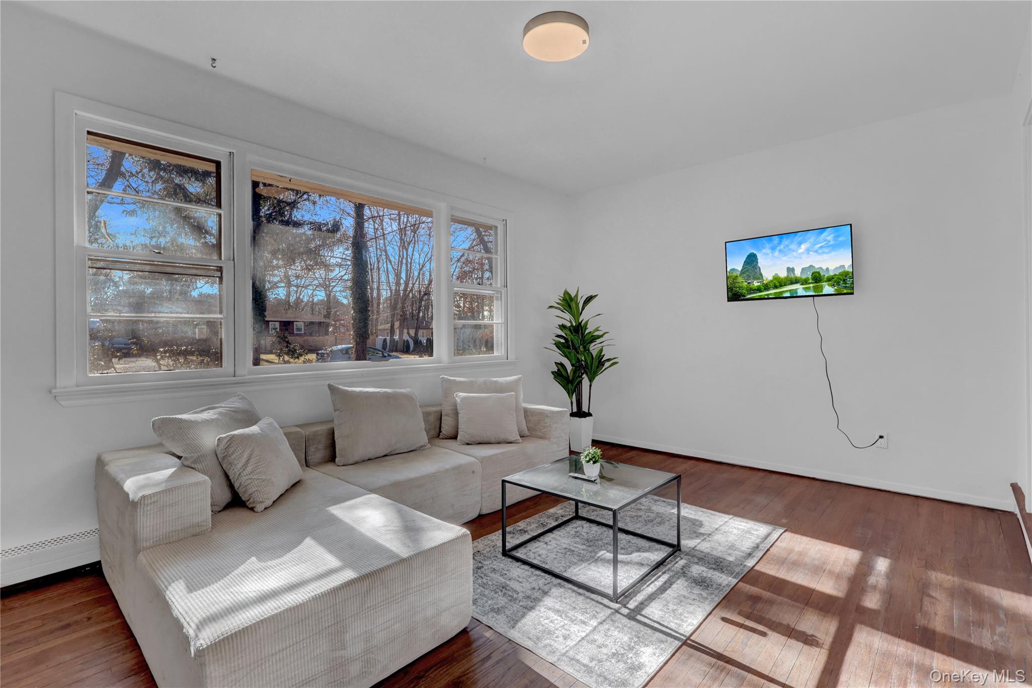 57 Middle Island Avenue – For Sale photo 8