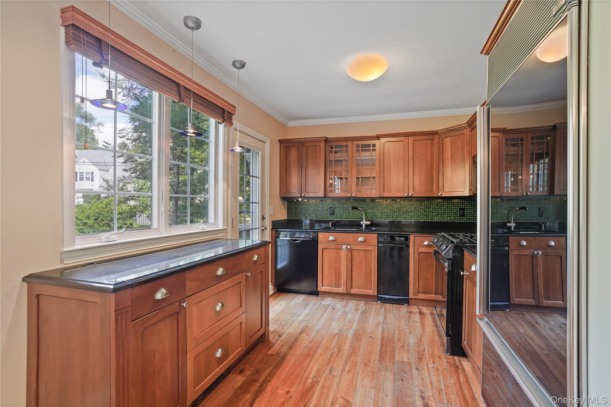 29 Coralyn Avenue – For Rent photo 9