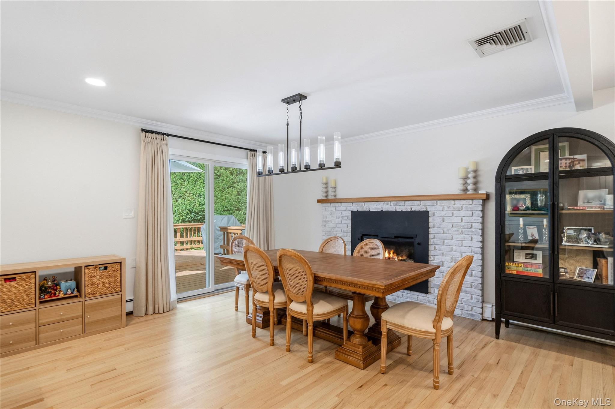 35 John Daves Lane – For Sale photo 13