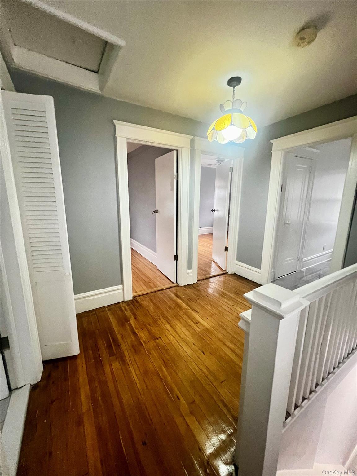 3922 Dyre Avenue, Unit 2 photo 3