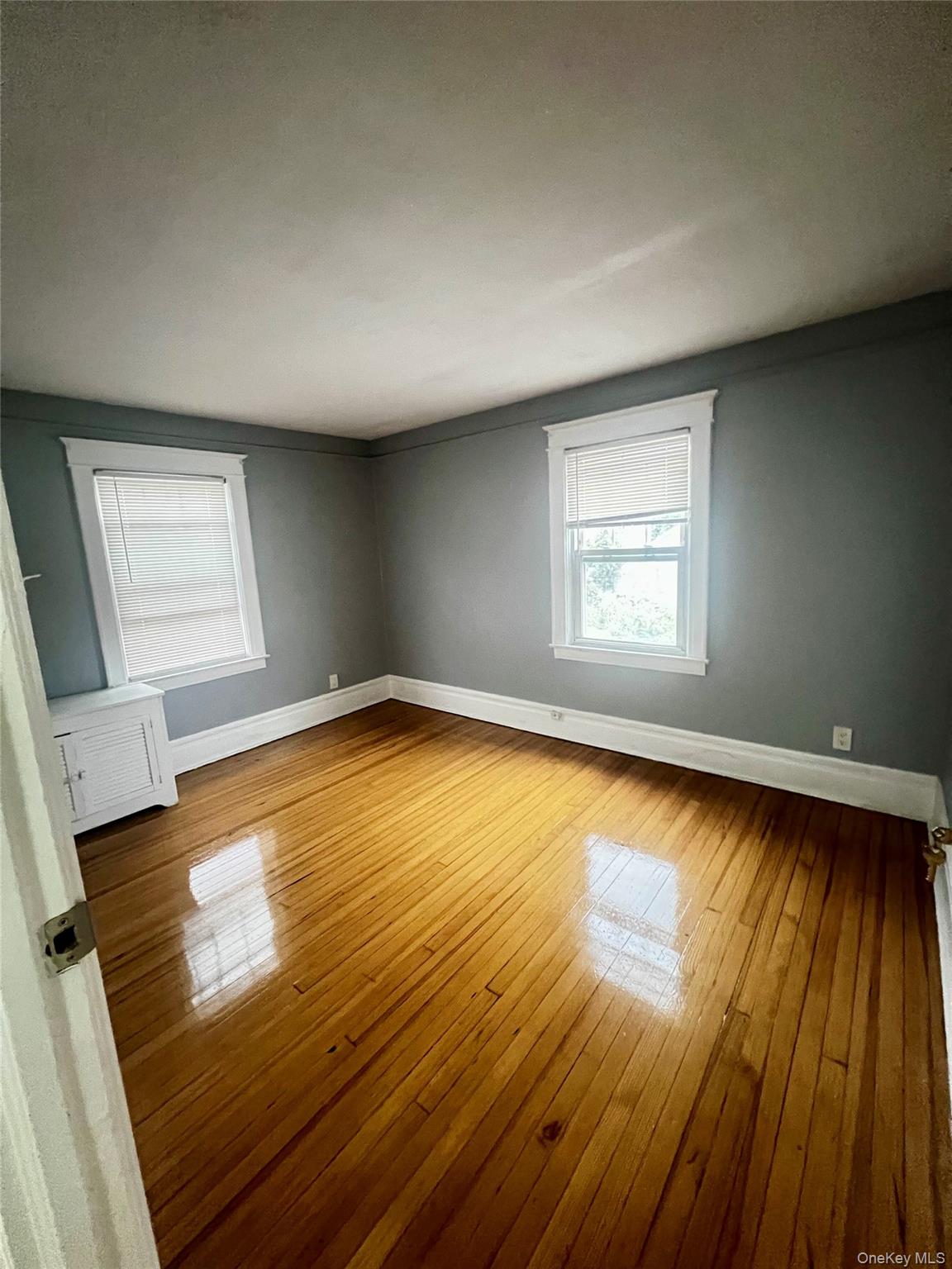 3922 Dyre Avenue, Unit 2 photo 6